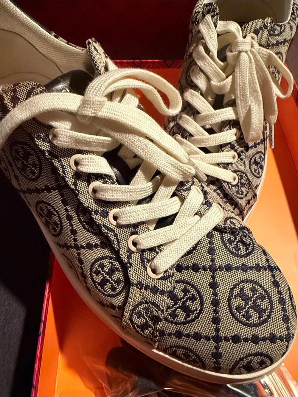 Tory Burch tory burch